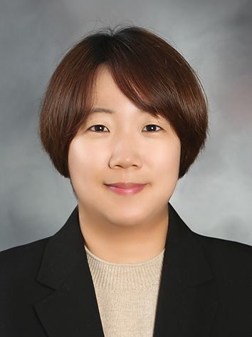 임지은 노무사님의 전문가 이미지