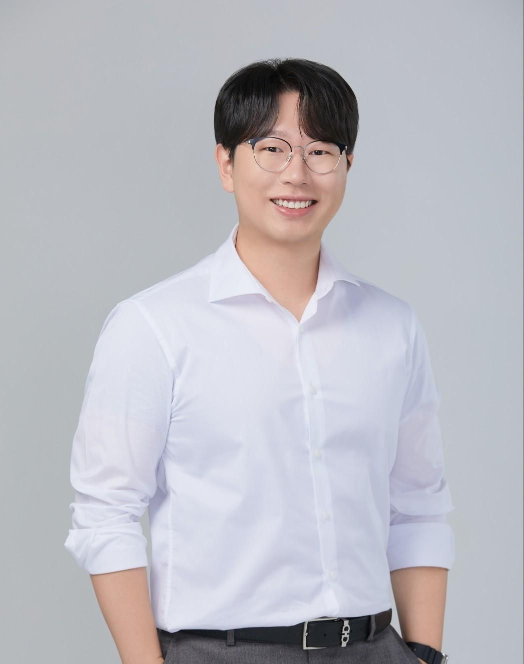 이민형 세무사님의 전문가 이미지