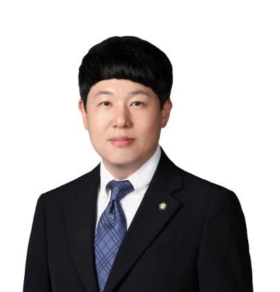 조영욱 변호사님의 전문가 이미지