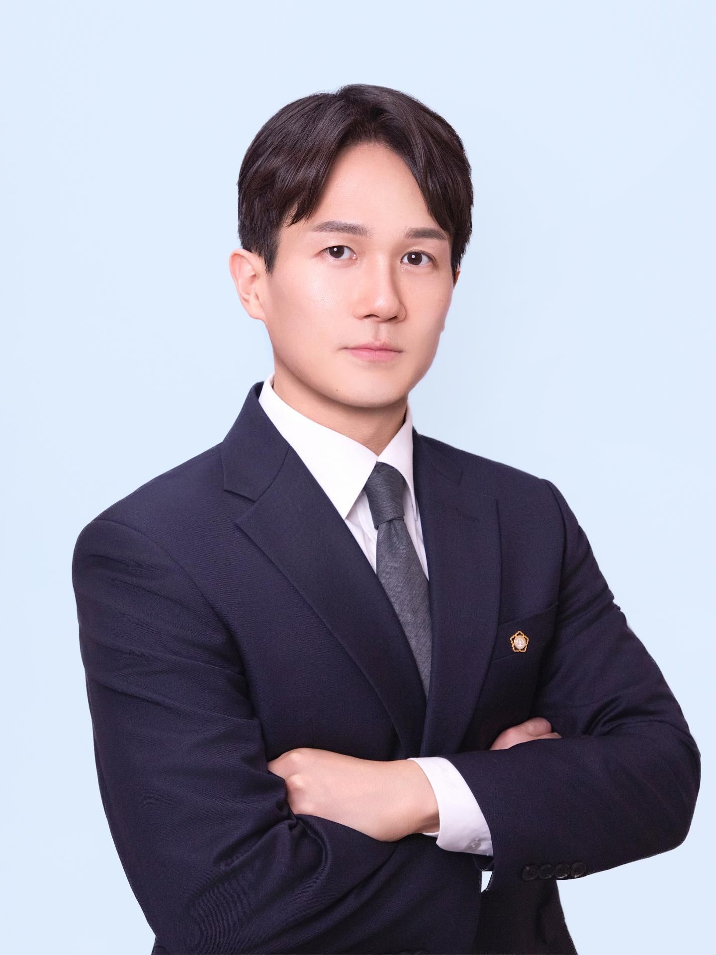 우지훈 변호사님의 전문가 이미지