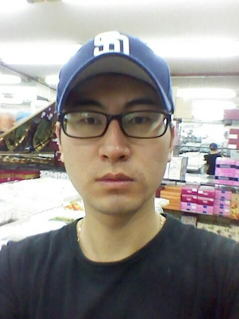 이응주 지게차운전기능사님의 전문가 이미지