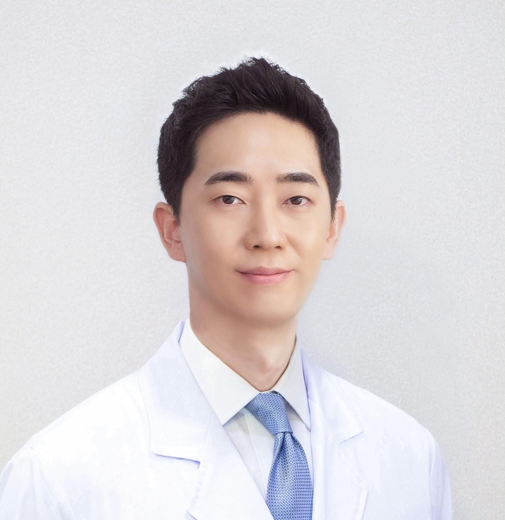 곽성찬 의사님의 전문가 이미지