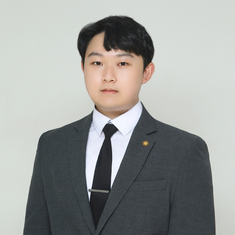 서건우 노무사님의 전문가 이미지