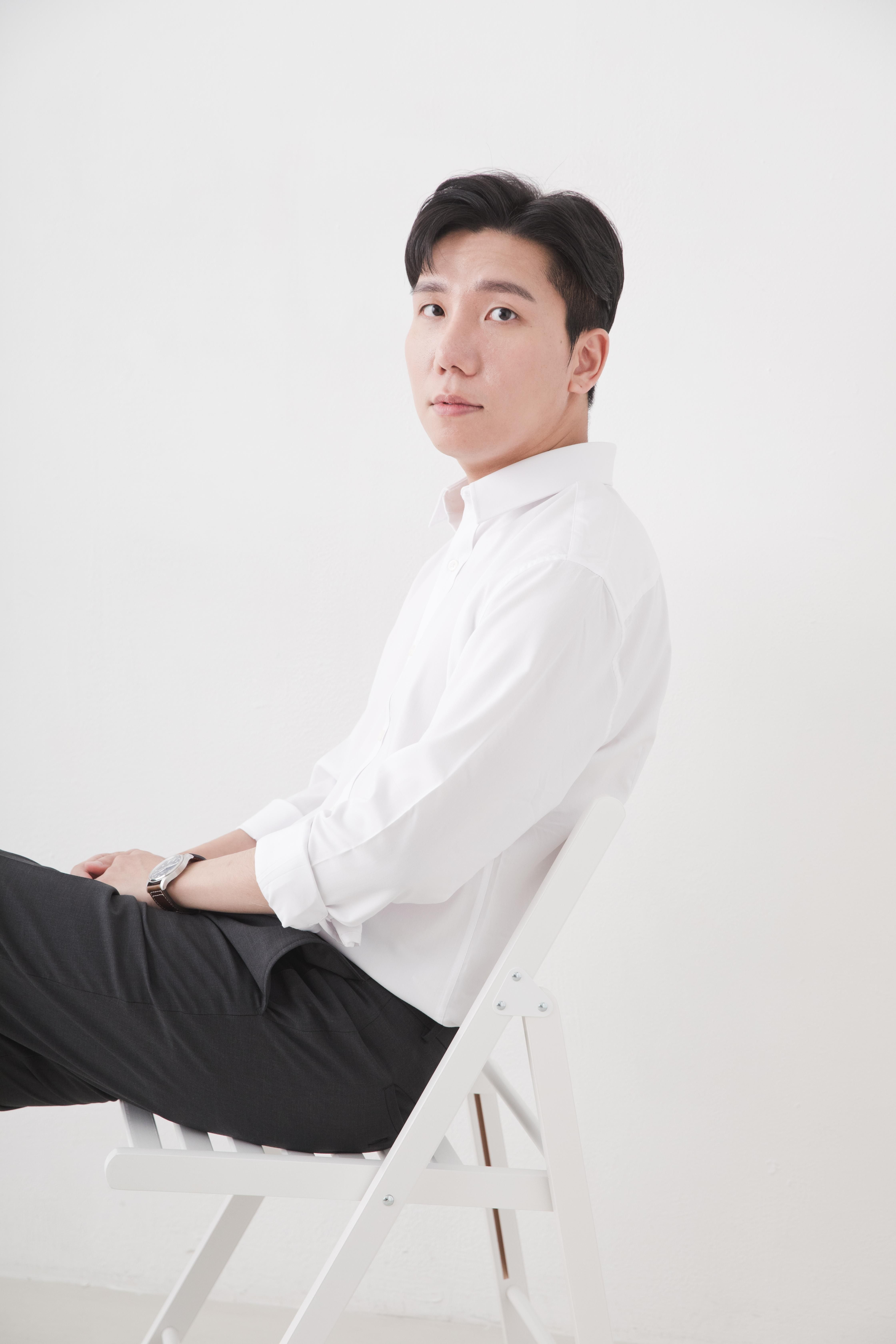 윤형석 노무사님의 전문가 이미지