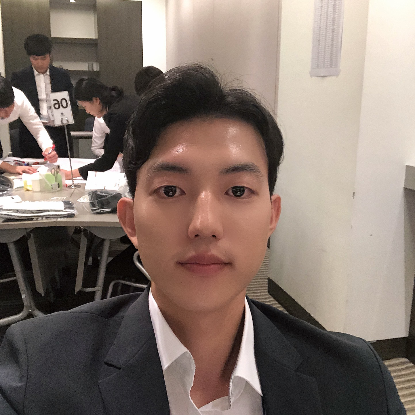 김영표 경제전문가님의 전문가 이미지