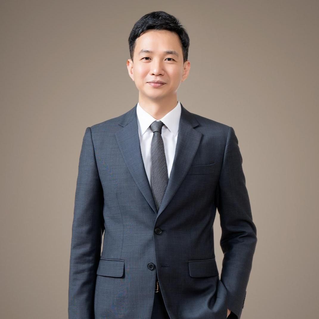 윤형동 변호사님의 전문가 이미지