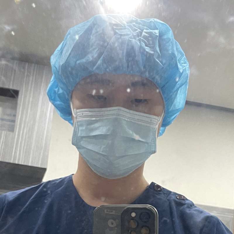 이한슬 수의사님의 전문가 이미지