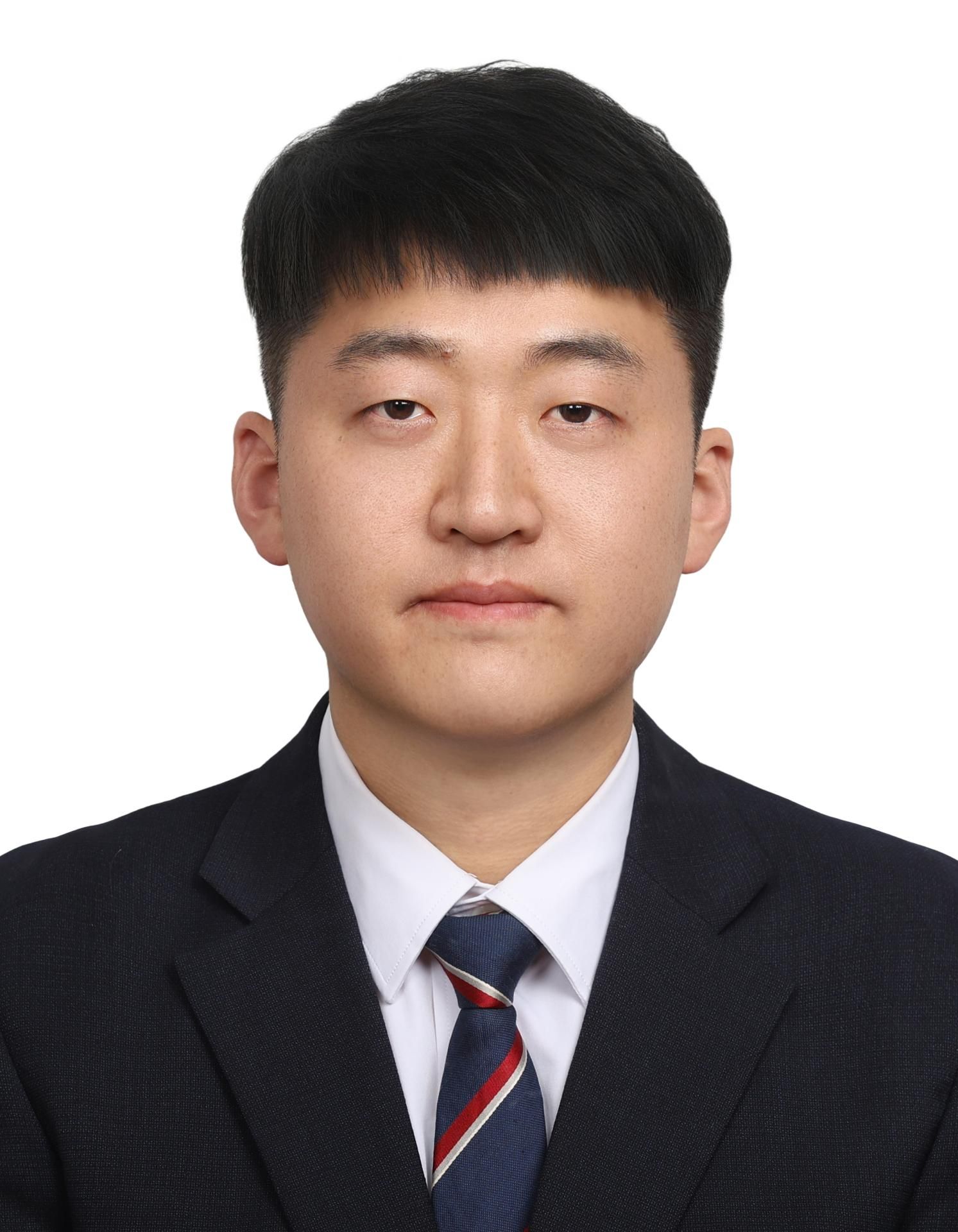 고성찬 지게차운전기능사님의 전문가 이미지