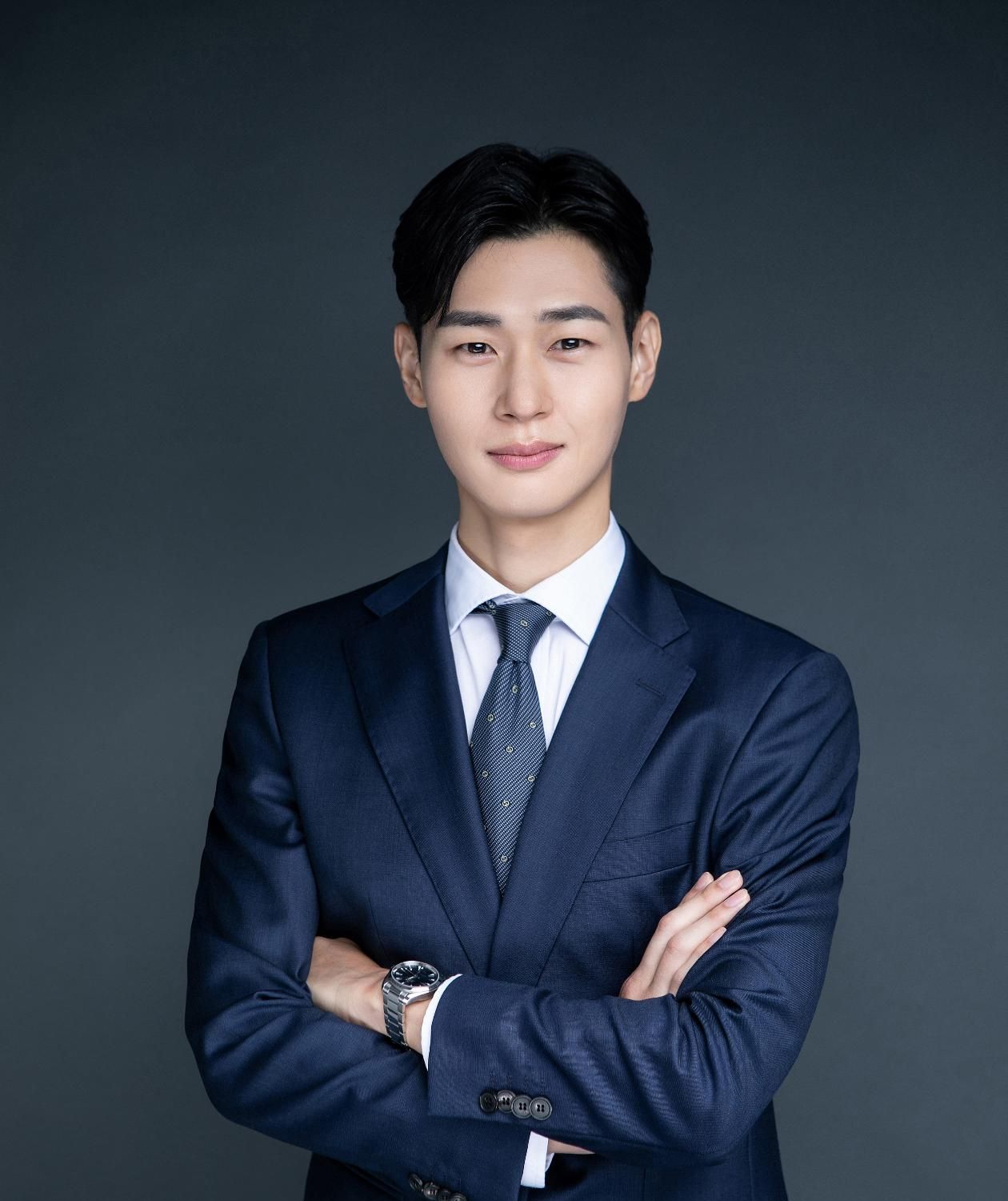 이청호 세무사님의 전문가 이미지