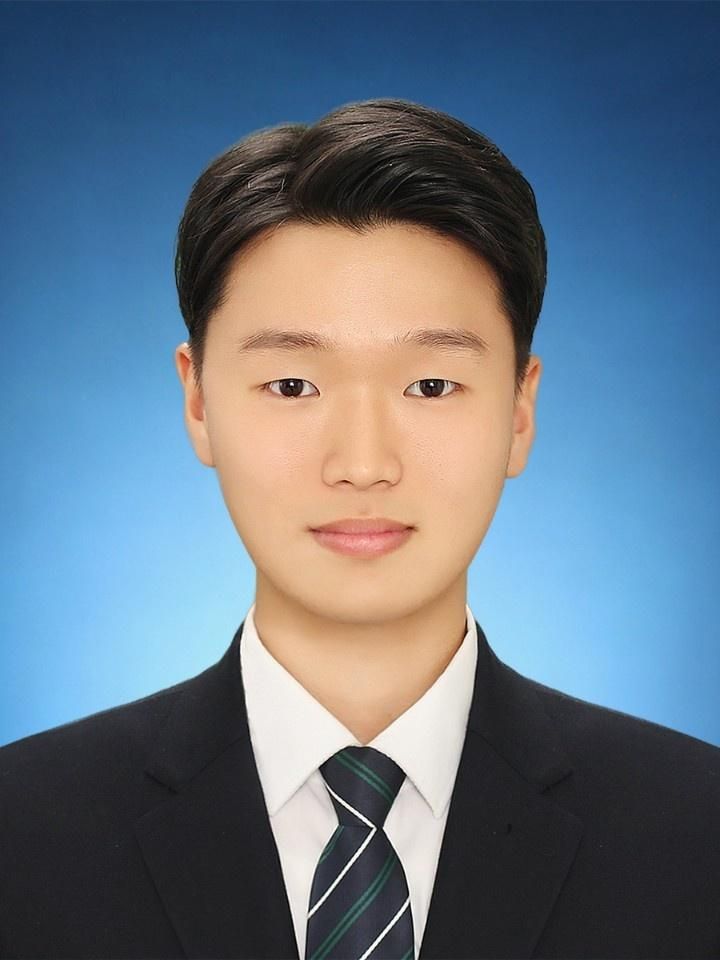 고성찬 치과의사님의 전문가 이미지