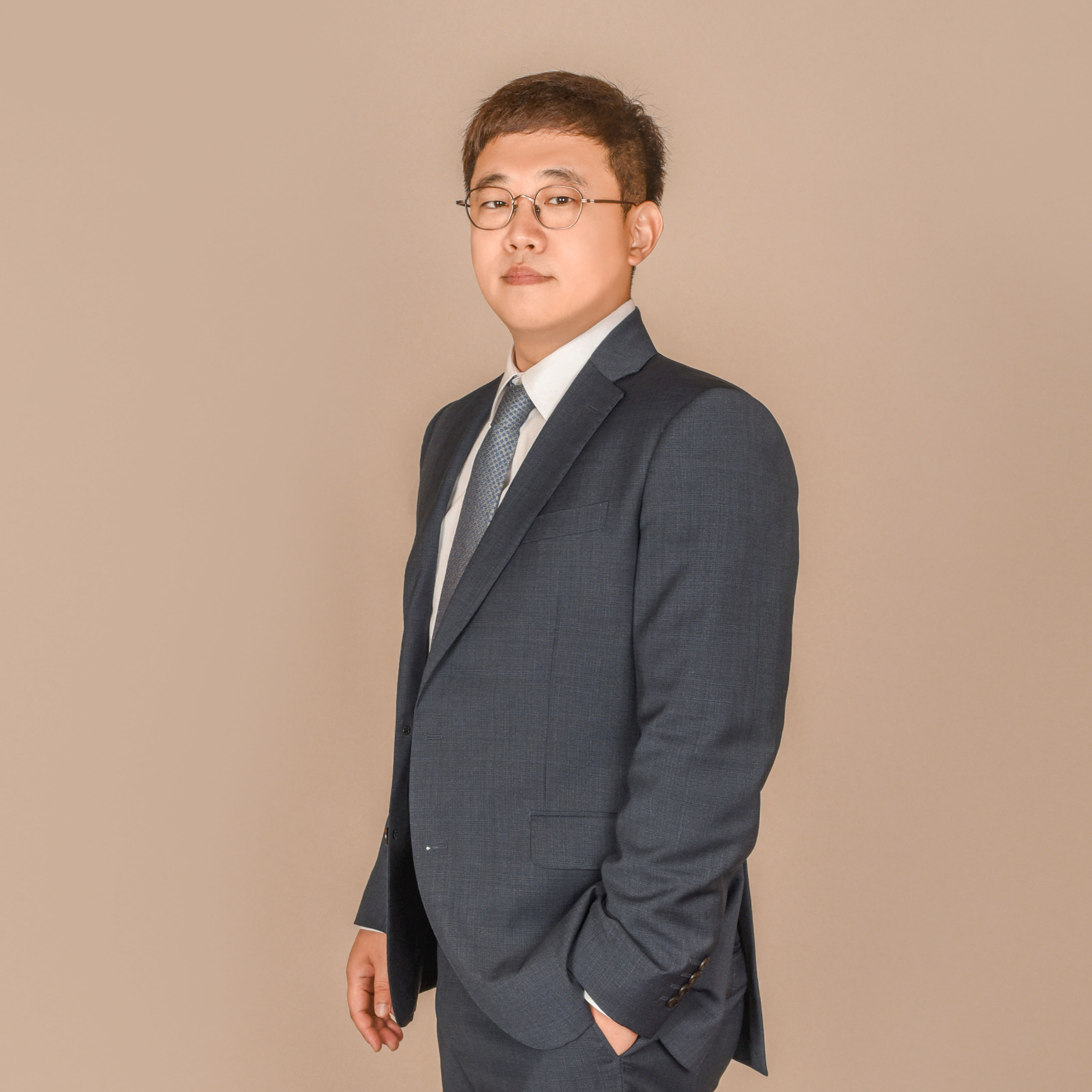 김석민 노무사님의 전문가 이미지