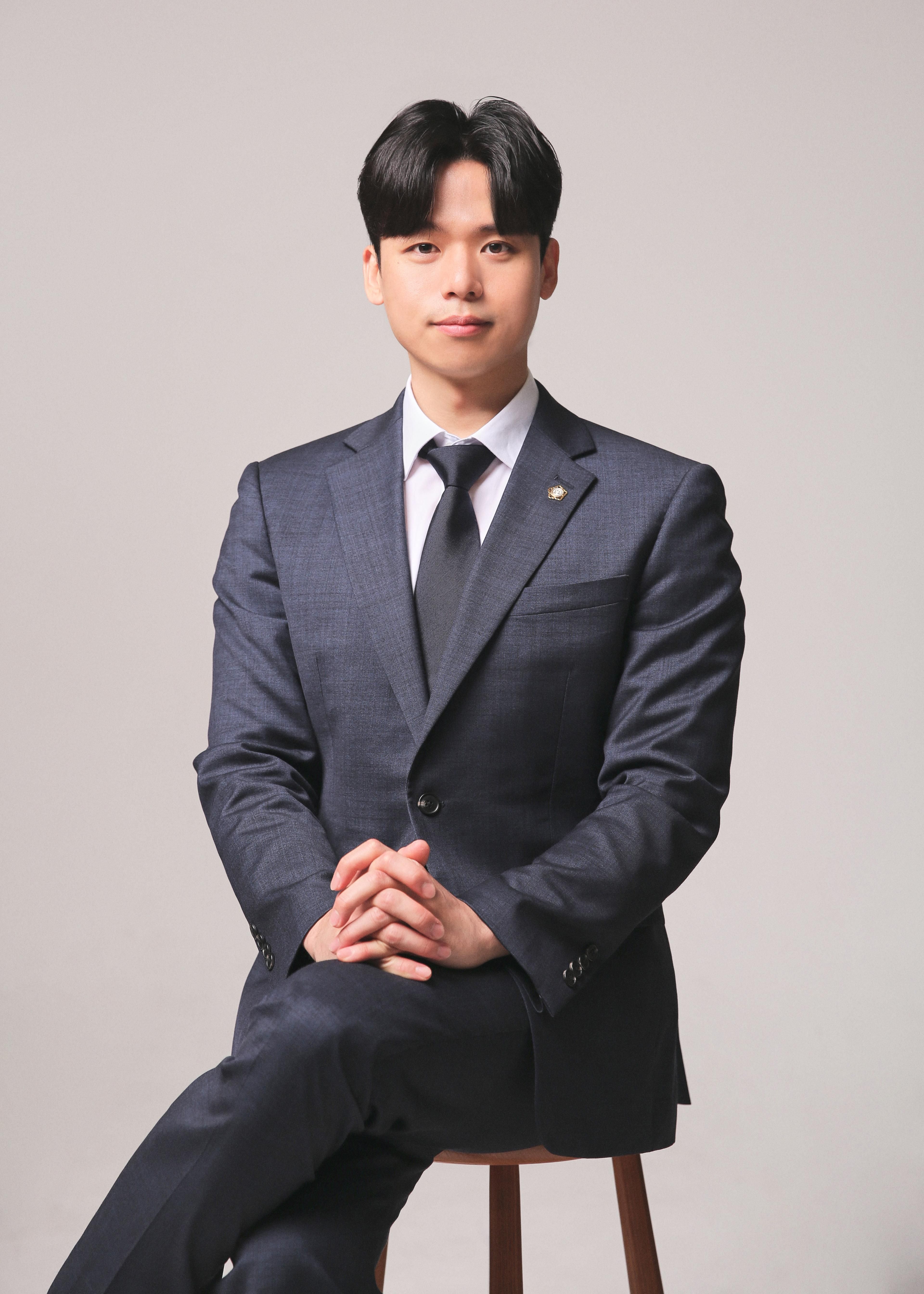 윤관열 변호사님의 전문가 이미지