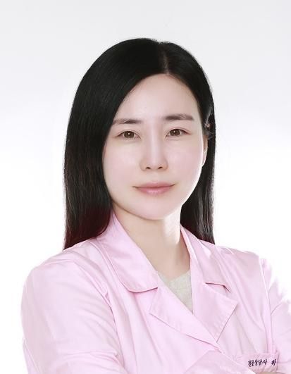 하지희 청소년상담사님의 전문가 이미지