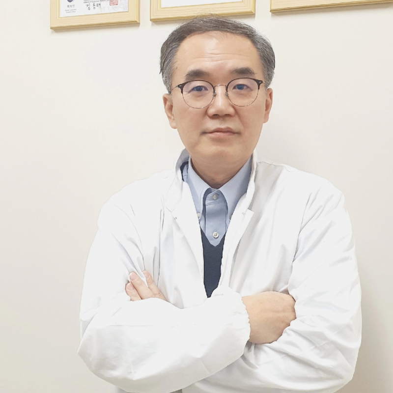 인동철 수의사님의 전문가 이미지