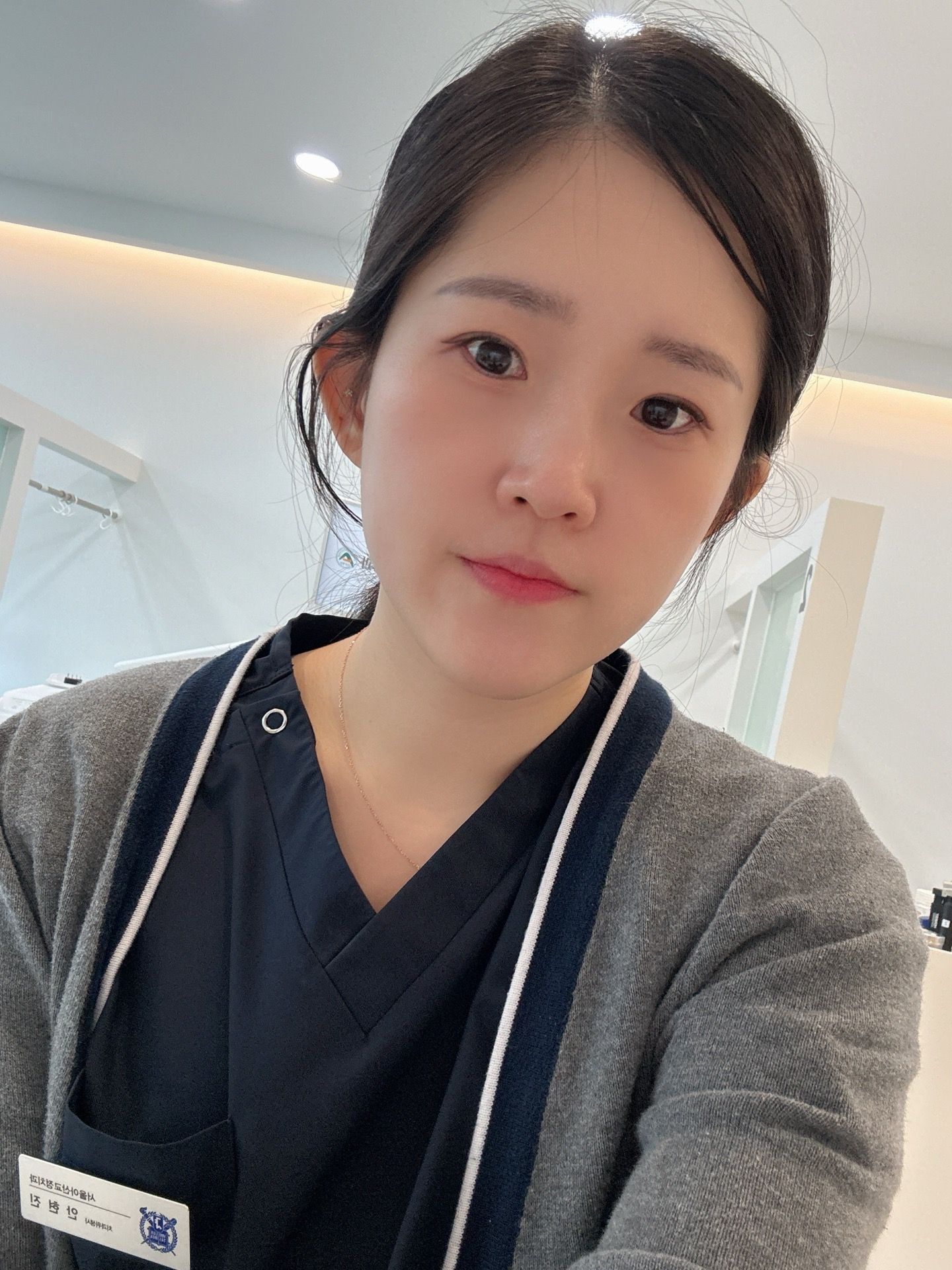 안현진 치과위생사님의 전문가 이미지