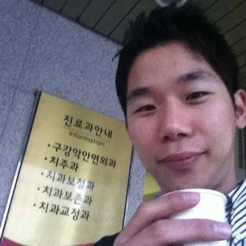 권순민 치과의사님의 전문가 이미지