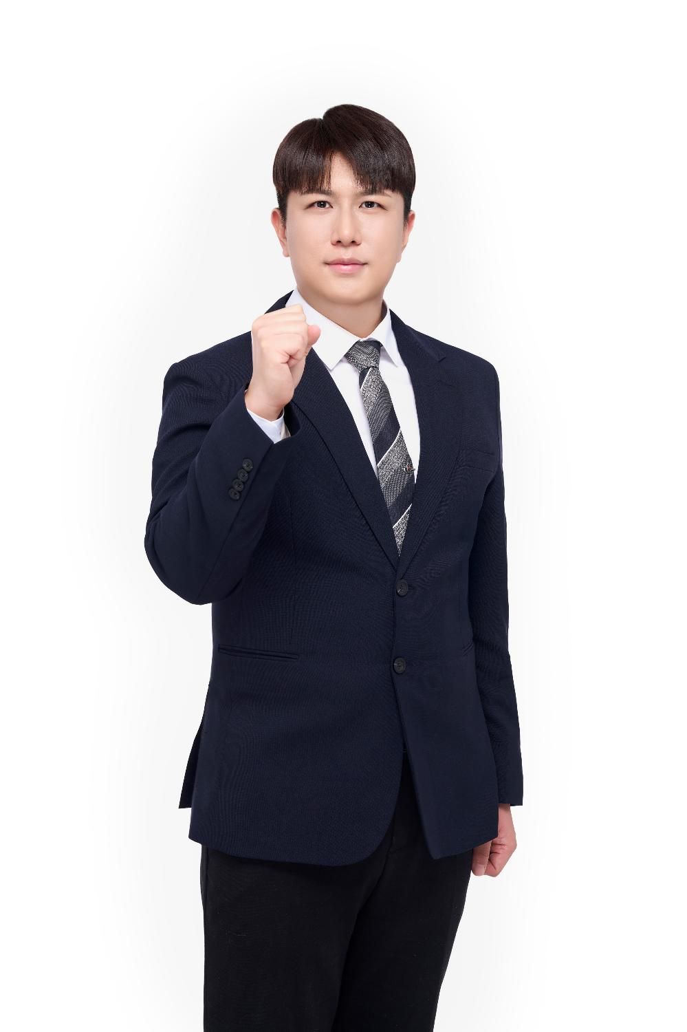 장금성 세무사님의 전문가 이미지