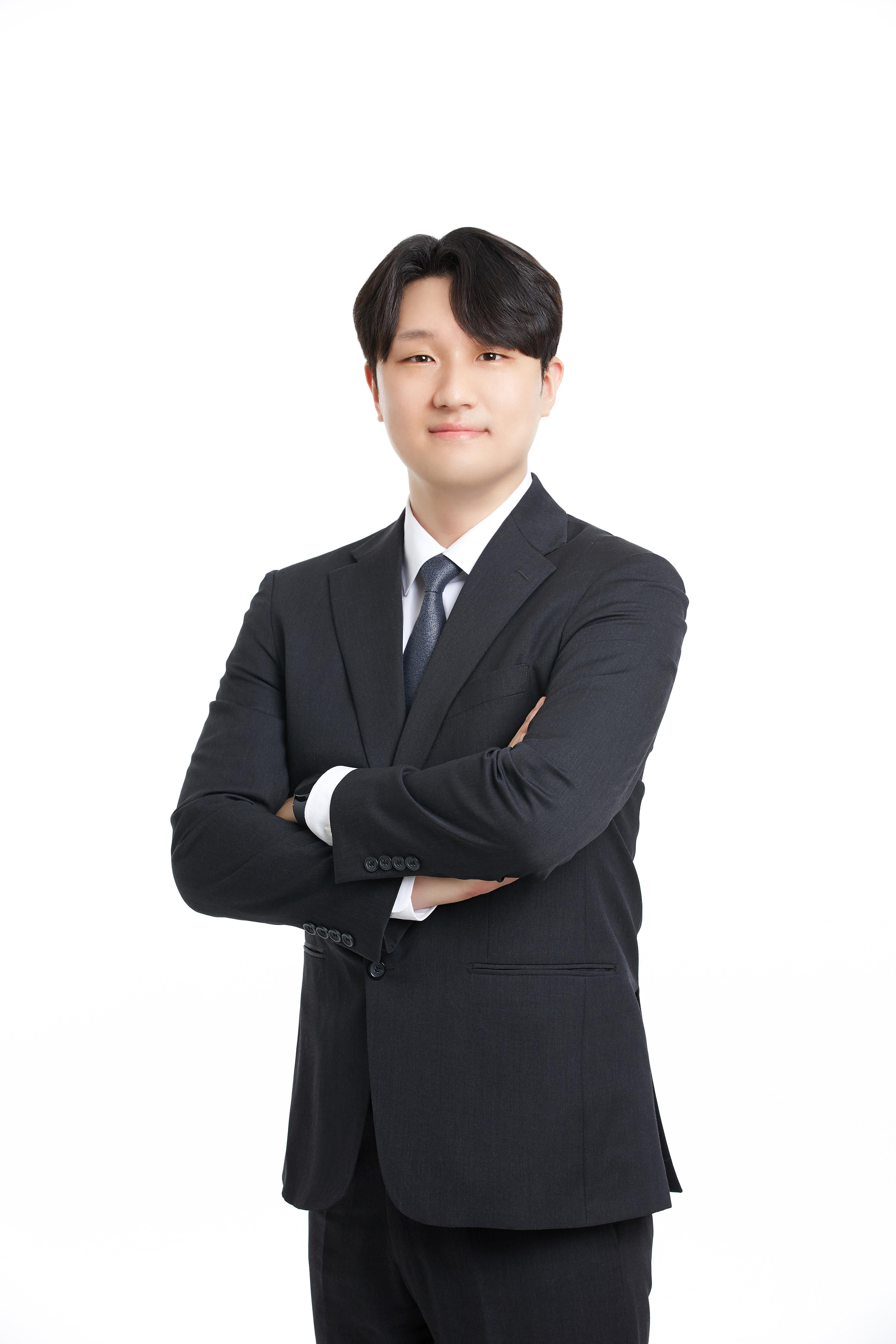 한성민 변리사님의 전문가 이미지