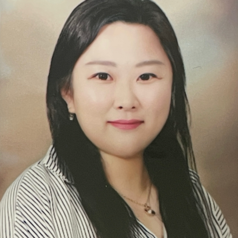 윤정 보육교사님의 전문가 이미지