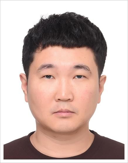 홍태환 사회복지사님의 전문가 이미지