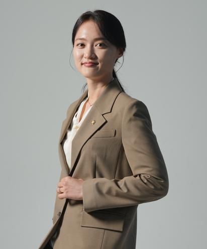 배현아 노무사님의 전문가 이미지