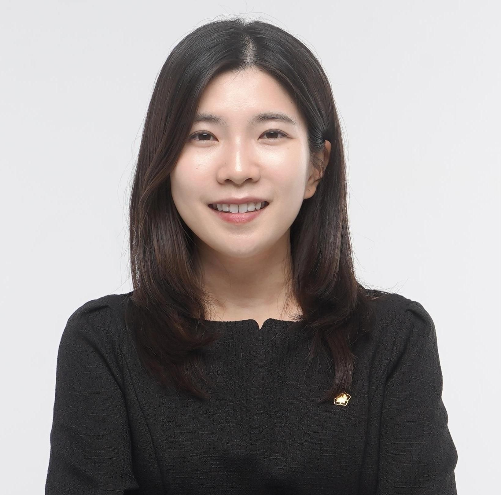 이지은 노무사님의 전문가 이미지