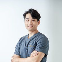 신성현 내과 전문의님의 전문가 이미지