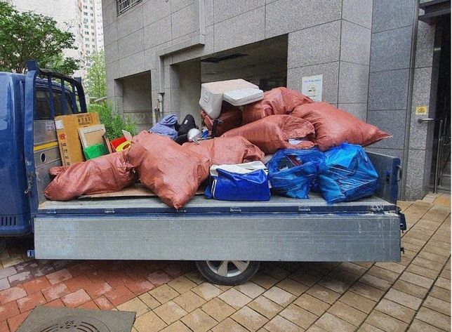 폐기물 버릴때 사용하는 자루는 어떤걸 사용할까요?의 0번 째 이미지