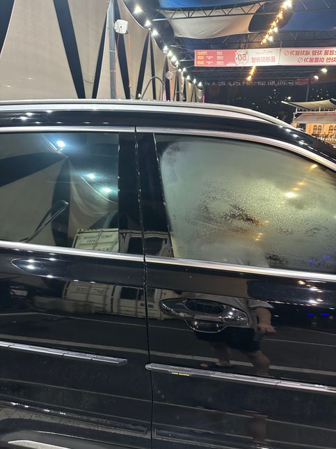 여름에 차량 에어컨을 틀면 김서림이 한쪽만 생겨요의 0번 째 이미지