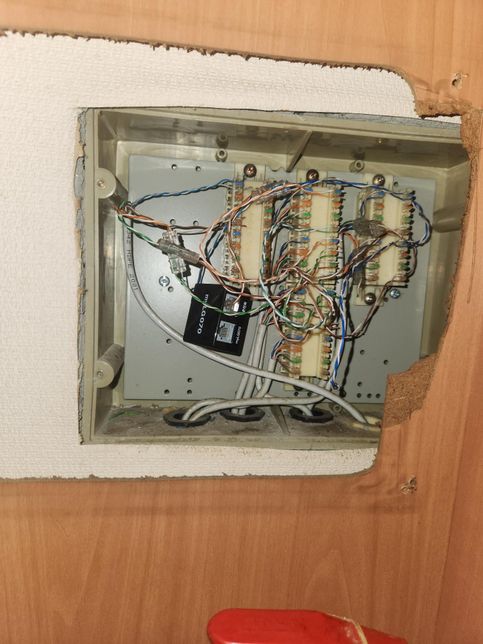 컴퓨터 인터넷 연결이 안 되서 질문이 있습니다.의 0번 째 이미지