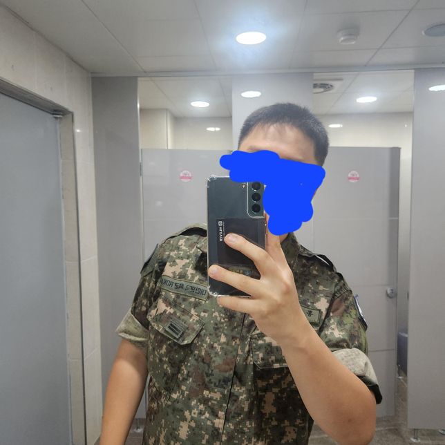 머리 18미리로 반삭했는데 기르는데 걸리는 기간의 1번 째 이미지