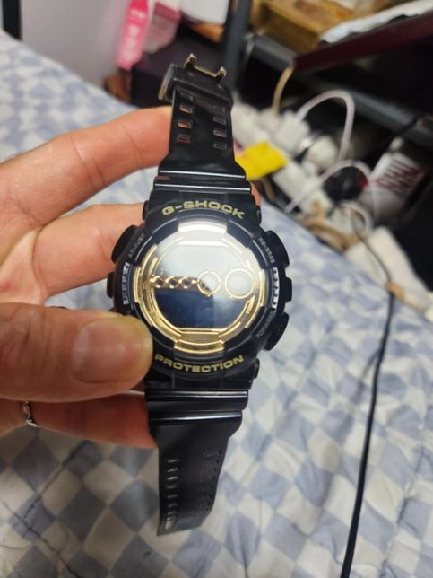 손목시계 시간 설정 방법 아시는분 계실까요오~~~?의 0번 째 이미지