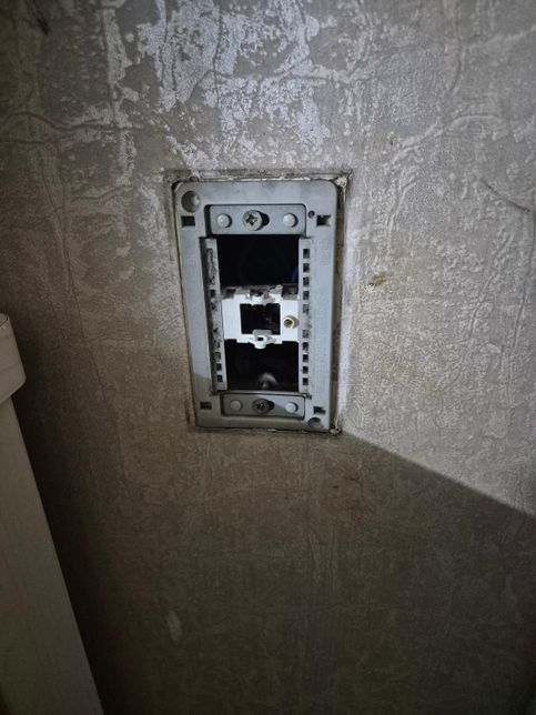 전등스위치 고장나서 어떻게해야될까요?의 1번 째 이미지