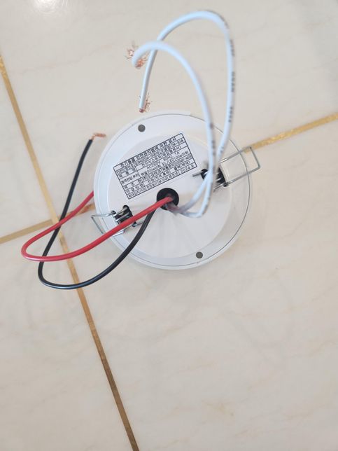 매입형 센서를 연결하려는데 어떻게 해야 하나요?의 0번 째 이미지