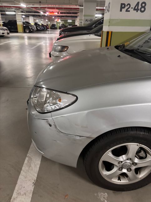 자동차 사고ㅠㅠ 차빼다가 사고났어요ㅠㅠ의 0번 째 이미지