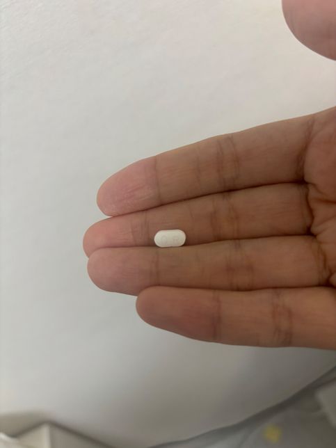 Q랑 R 써있는 약의 이름이 궁금합니다의 0번 째 이미지