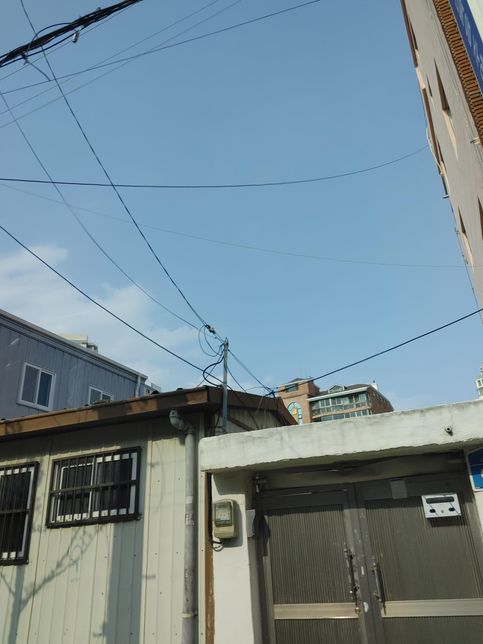 주로 어떤 비장애인들이 발달장애인에게 자극적인 농담을 하며 약점을 잡는 식으로 놀려대나요?의 0번 째 이미지