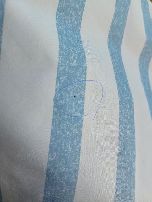 베개 곰팡이 생겨 있는 걸까요????의 0번 째 이미지