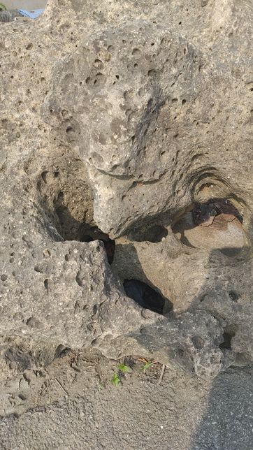 운석일까요????????????의 1번 째 이미지