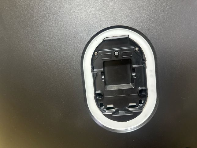 한성 모니터 모니터암 문제로 고민입니다🥹의 0번 째 이미지