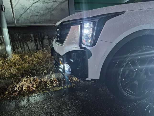 상대방 차가 신호위반 직진으로 달려와서 사고가 났어요의 1번 째 이미지