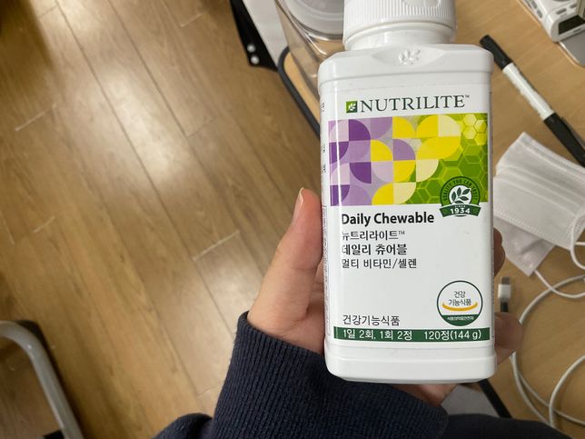 이 멀티비타민 두 개 같이 먹어도 되나요?의 0번 째 이미지