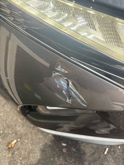 투싼 nx4 앞범퍼 찢어짐 비용 궁급합니다의 0번 째 이미지