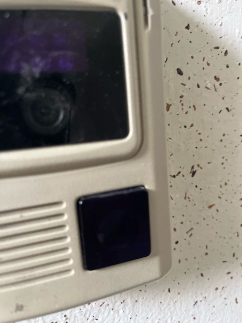 아파트 현관 벨소리가 꺼지지 않고 계속 나요ㅠㅠ의 1번 째 이미지