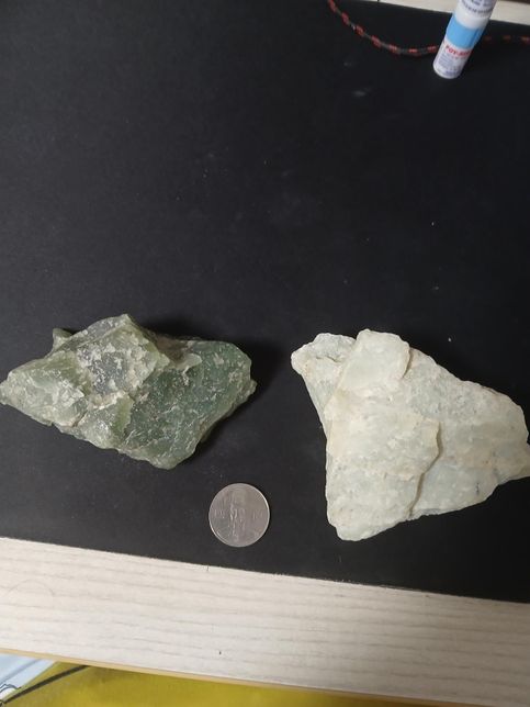 어렸을 때 부터 돌을 좋아해서 돌을 줍고 다녔는데 뭔 돌인가요?의 0번 째 이미지