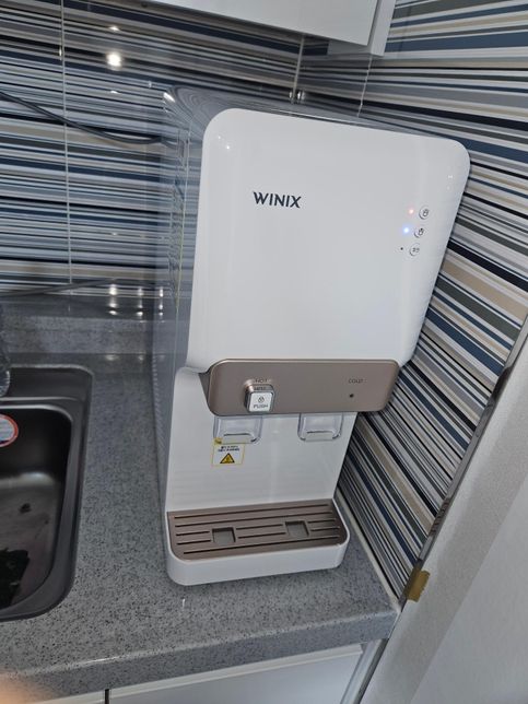 설치한지2년정도된씽크대뒷판벌어짐의 1번 째 이미지