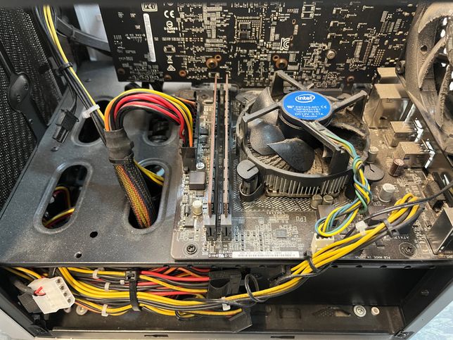 제 데스트탑 컴퓨터의 SSD를 교체하려는데 무엇을 사야하나요?의 1번 째 이미지