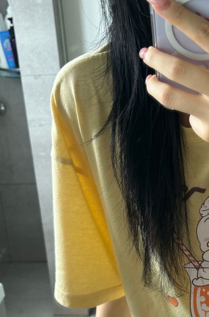 겉머리가 삐죽삐죽한 이유는 숱을 쳐서인가요?의 0번 째 이미지