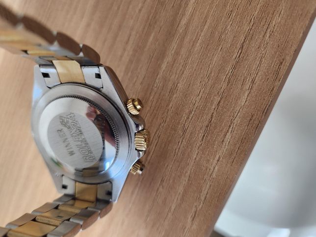 롤렉스 데이토나 제품 정품여부 가능한가요?의 1번 째 이미지