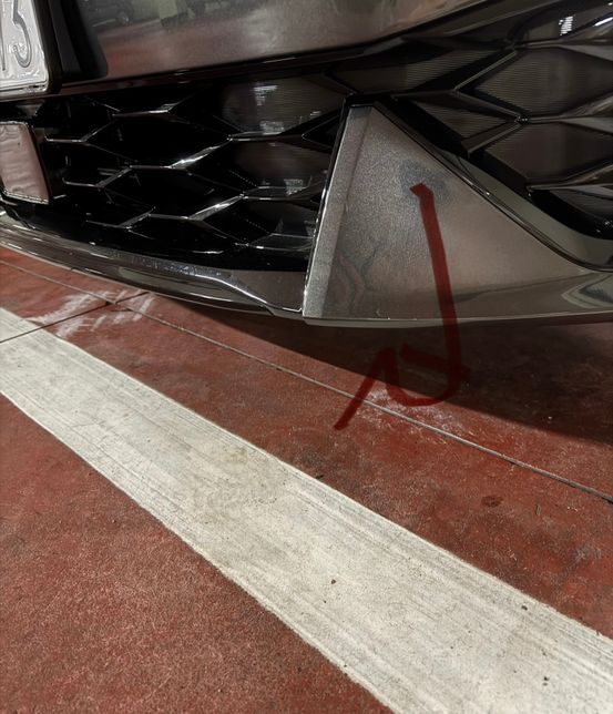 k5페리모델 저 범퍼 부분 플라스틱인가요 철판도장인가 요?의 0번 째 이미지